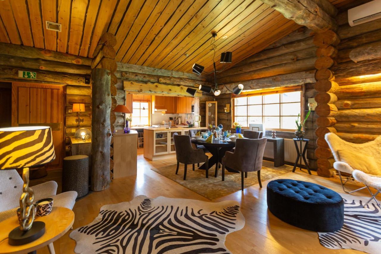 Kuukkeli Log Houses Teerenpesae - Premium Suite A48 Saariselkä Extérieur photo